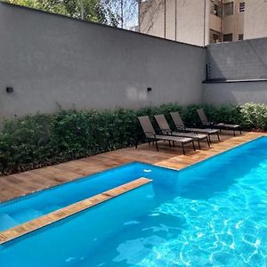 Studio Descolado Na Liberdade - Predio Com Piscina